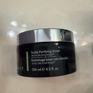 Monat Scalp Purifying Scrub